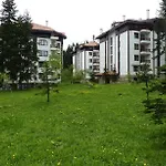 Daire Private In Flora