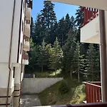 Private In Flora Daire