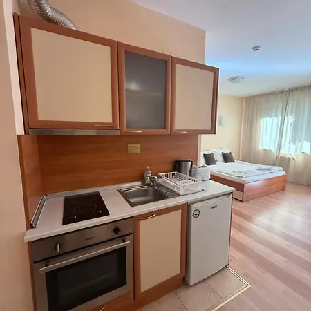 Private In Flora Apartament